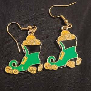 New St Patrick's Day earrings Saint Patties